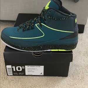 Air Jordan 2 Retro Sneakers